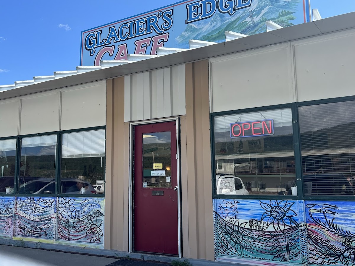 Glacier's Edge Café